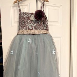 Stunning blue and mauve tulle formal dress, size 10